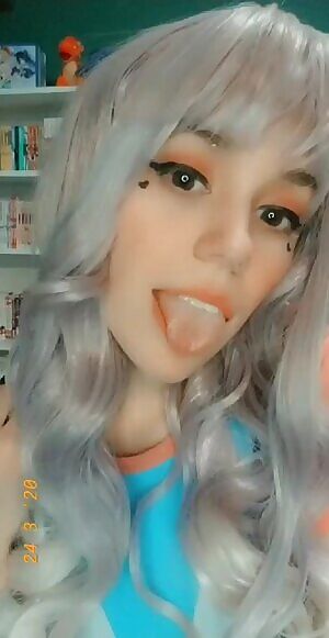 It's 1:30am and I can't stop watching this???