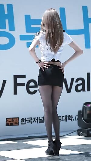 Girl Crush - Terri Sexy in tight mini skirt