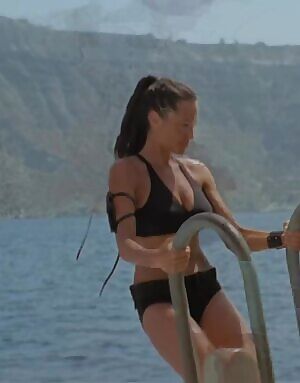 Angelina Jolie - Lara Croft: Tomb Raider - The Cradle of Life