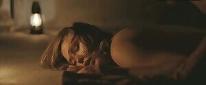 Elizabeth Olsen from behind in Martha Marcy May Marlene