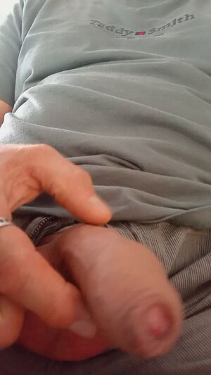 Gay Foreskin Play Amateur Homemade Uncut