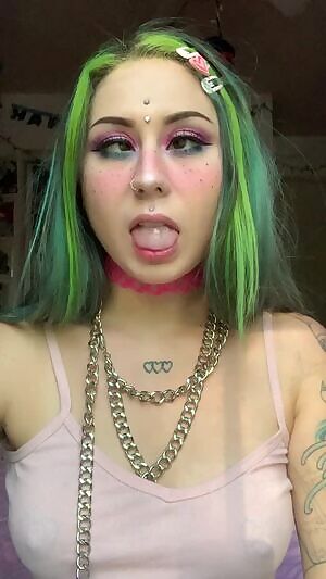 E-girl here to deliver ur e-hegao