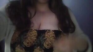 Downside to Cali - it's hot. Upside to Cali - It's super easy to pull these strapless dresses down. Just one small yank away from giving a free show~