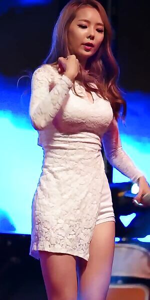 Ex-Stellar - Hyoeun: Looking Busty