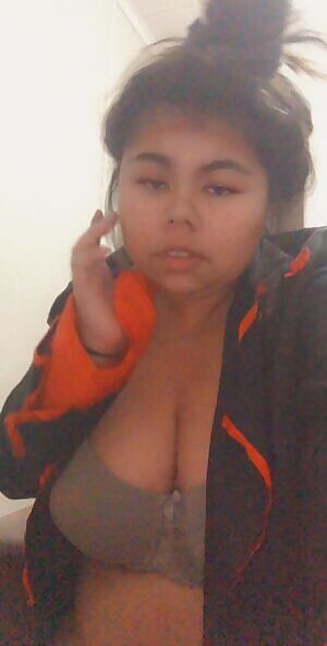 I need something inserted so bad 😩🥴🌸