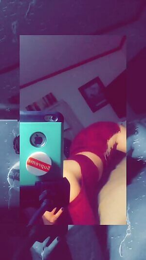 Get you a girl that can lift her skirt up with no hands🤪🤪🤣