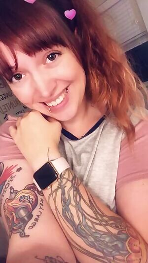 Big boobies and a smile