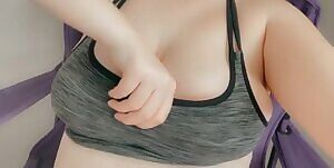 Love taking my bra off for you