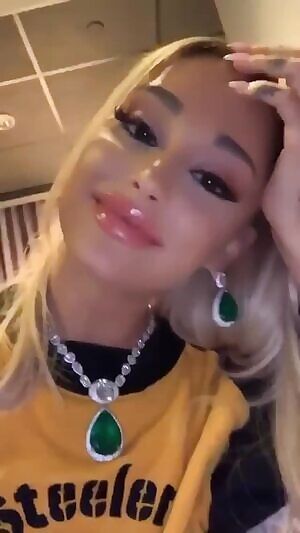 her mouth is my favorite thing about her