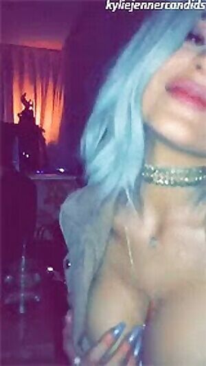 Kylie Jenner showing you the targets.