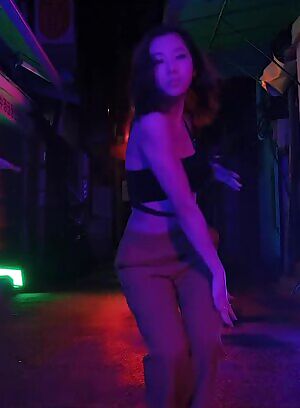 SEUNGYEON - Monthly Choreography Video #07 : 'raingurl / yaeji'