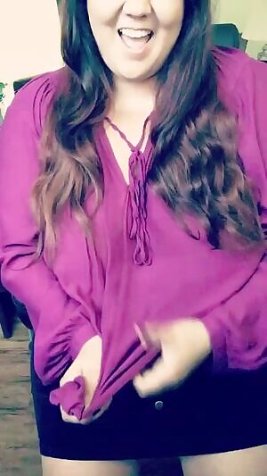 Whoops, I forgot a bra today 🤷🏻‍♀️