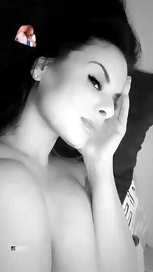 Looks like she still has her melons