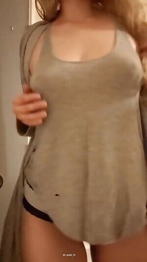 Lets Have A Great Day Add Me SC: Julia9_19