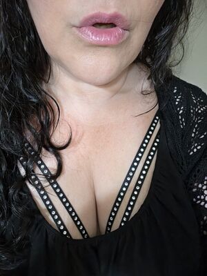 Lips & Tongues BBW OnlyFans SSBBW