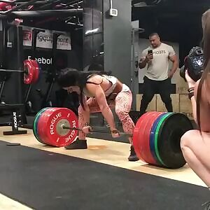 Stefanie Cohen - 525lbs x 1 123lbs bw