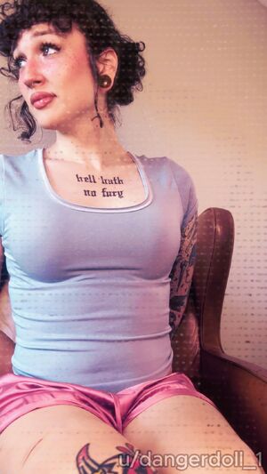 Trans/Sissy Porn Caption Femboy Femdom Feminization