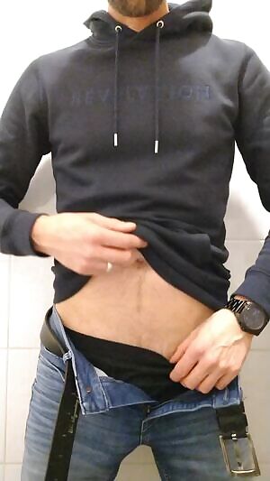 Bless all of you who sort by New! 😘 37M4F