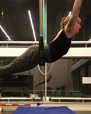 When leggings attack