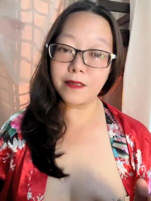 Smoking Asian Girls Clips4Sale Domme Fansly