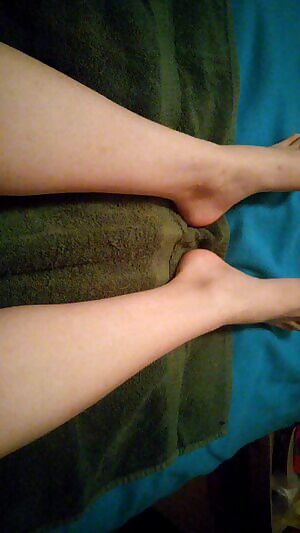 Just shaved my legs.. Oh hey look it's a dick!