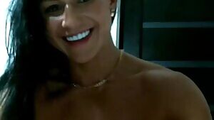 that smile.. thos pecs!