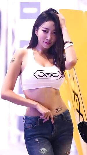 Kim Da-On Seoul Auto Salon & Auto Week 2019