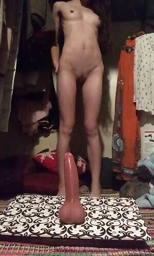 Do you mind a little tease? Or does that make me a brat... 😇😜