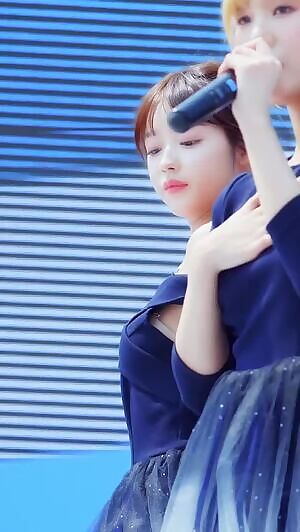 Oh My Girl - Yooa & Jiho