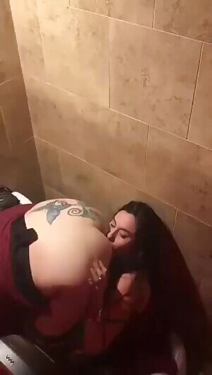 Drunk lesbian caught eating friends ass like groceries in the club bathroom