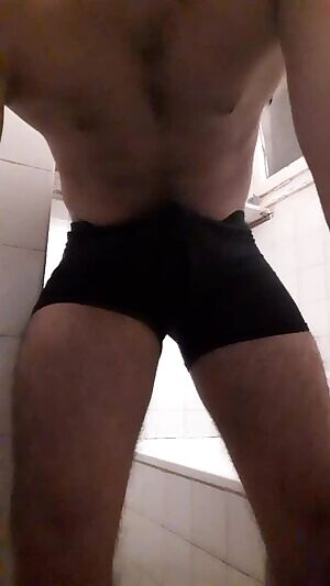 I am lonely on this valentine's Day too but luckily an extremely sexy redditor helped me to cum