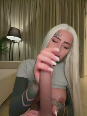 Huge Fake Boobs Bimbo Bimbofication Blowjob