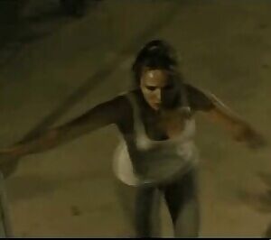 Jennifer Lawrence - House At The End Of The Street