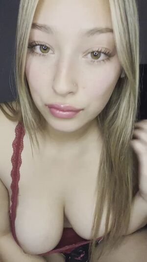 Pretty 18yo latina