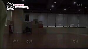 - CHENG XIAO - ballet version of 