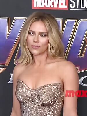 Scarlett Johansson presenting her booty in a tight dress