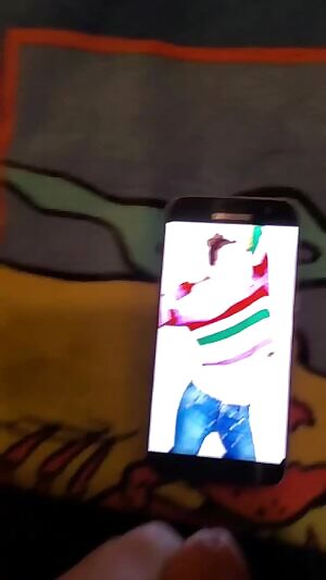 I love cumming on Daisy Ridley