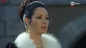 Edwige Fenech's eloquent plot in 