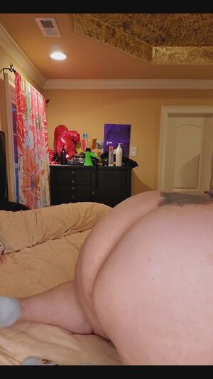 Big Girl Spread Asian Ass