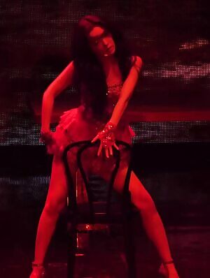 Red Velvet's Irene just makes my cock tingle and my soul burn with lust, it's near-impossible not to wank to her beauty