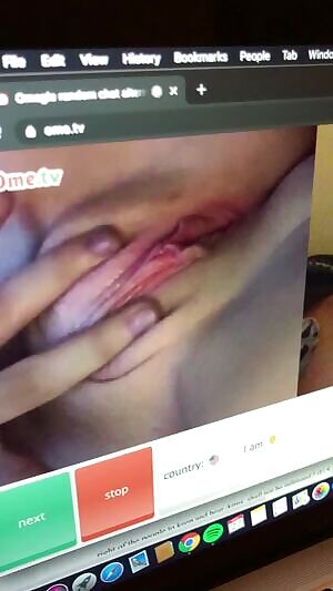 I came for her and left while she was using her vibrator