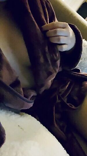 sick & lonely. cum take care of me?