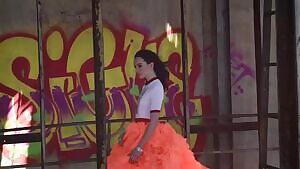 I would cum deep inside Daisy Ridley.