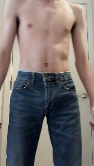 Home alone for all of Spring Break, could really use a hookup right now