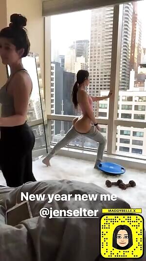 Jen Selter has a ridiculously nice ass