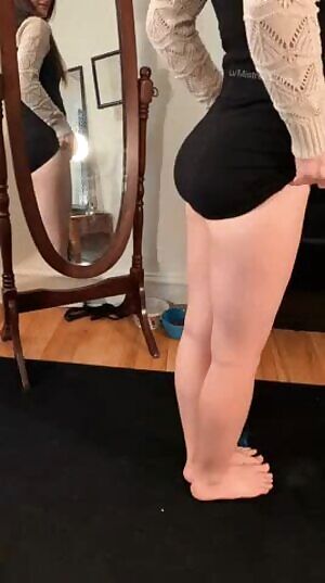 Might be smol...but still like to take a spanking😏