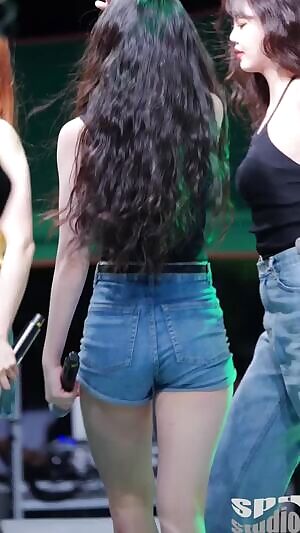 I-DLE - Shuhua