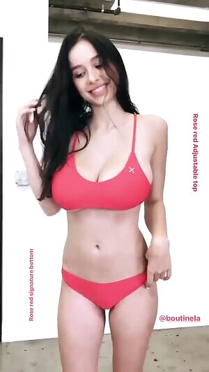 Sophie Mudd Is Pure Sex. That Jiggle Made Cum.