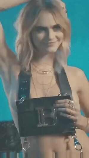 Cara Delevingne is hot