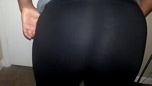 Ass jiggle